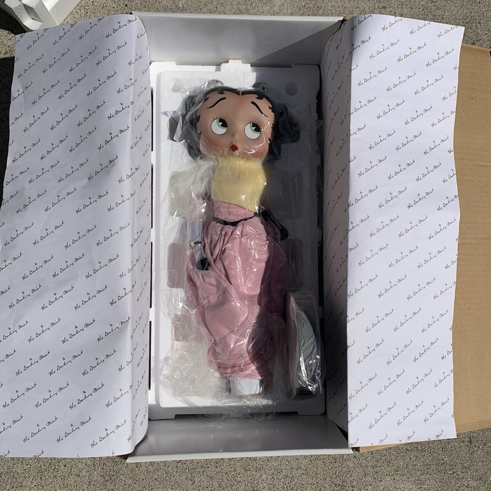 Betty Boop BELLE OF THE BALL  13" Porcelain Collector Doll From Danbury Mint NEW